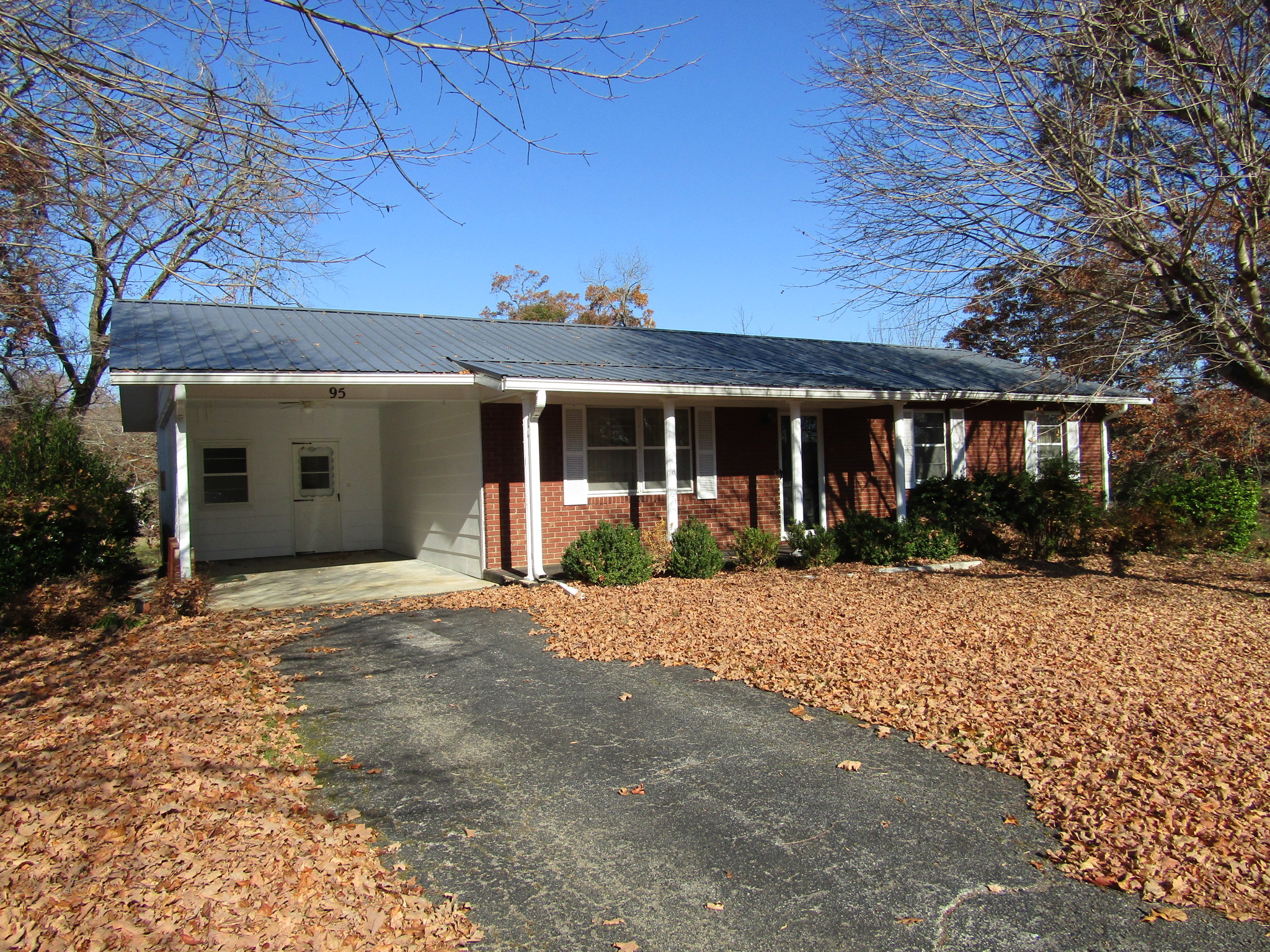 95 Hemlock Lane